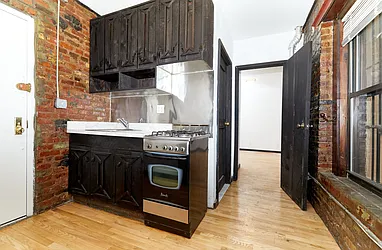 Rented by PocketBroker Inc