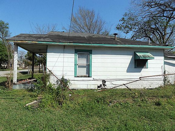 2nd image of 7502 Hillsboro St