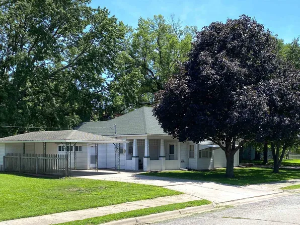 323 Broadway St, Clyde, KS 66938