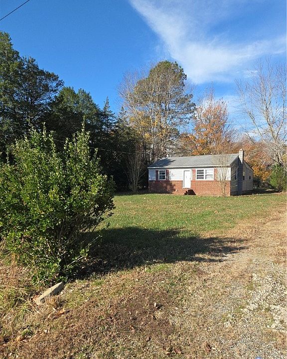 1st image of 426 Brownsview Ln