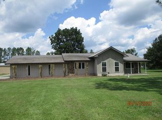 1377 Hutchinson Parrish Rd, Adel, GA 31620