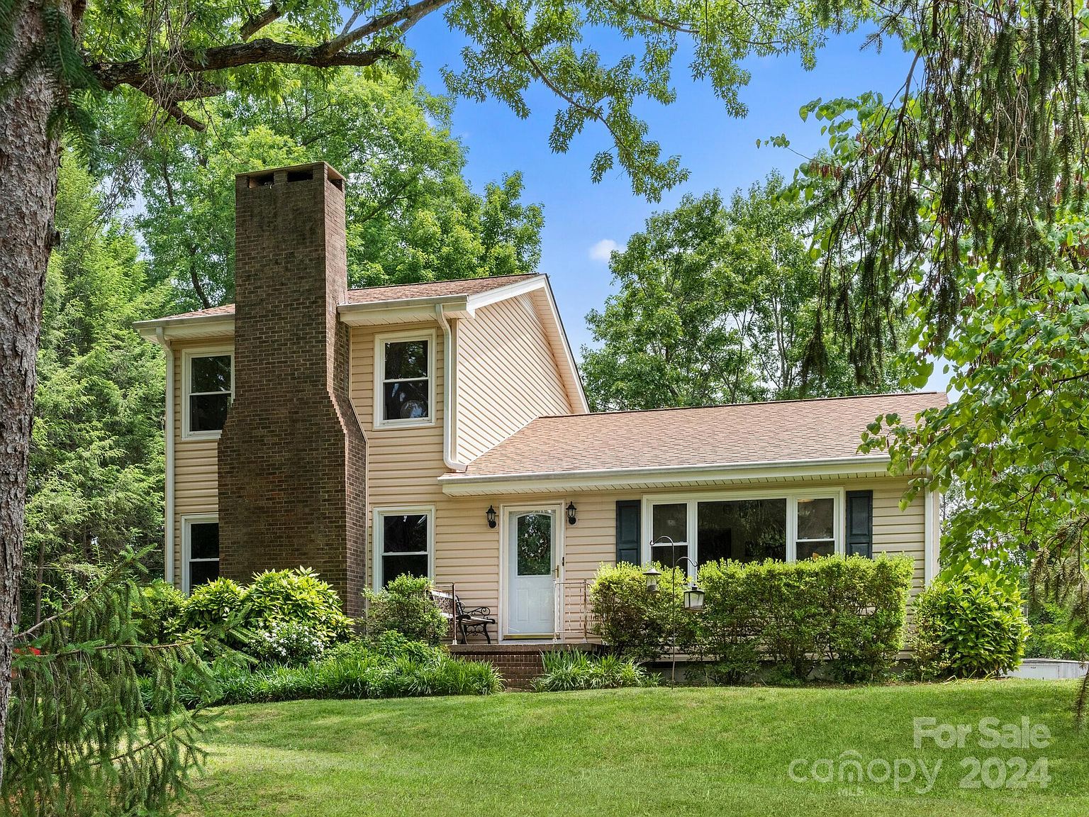 125 Snug Harbor Cir, Lake Lure, NC 28746 MLS 4134153 Zillow