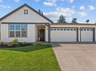 229 NE 17th Ave, Canby, OR 97013