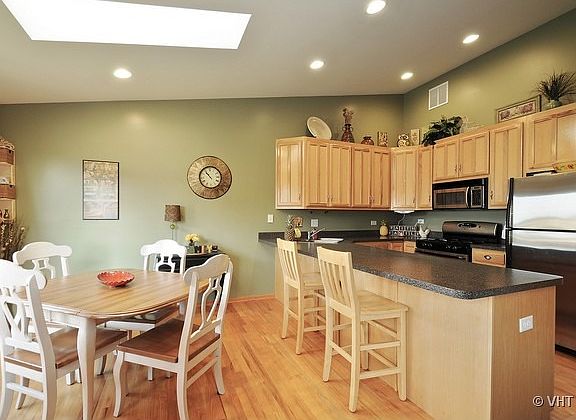 4th image of 8260 W Pecan Pl