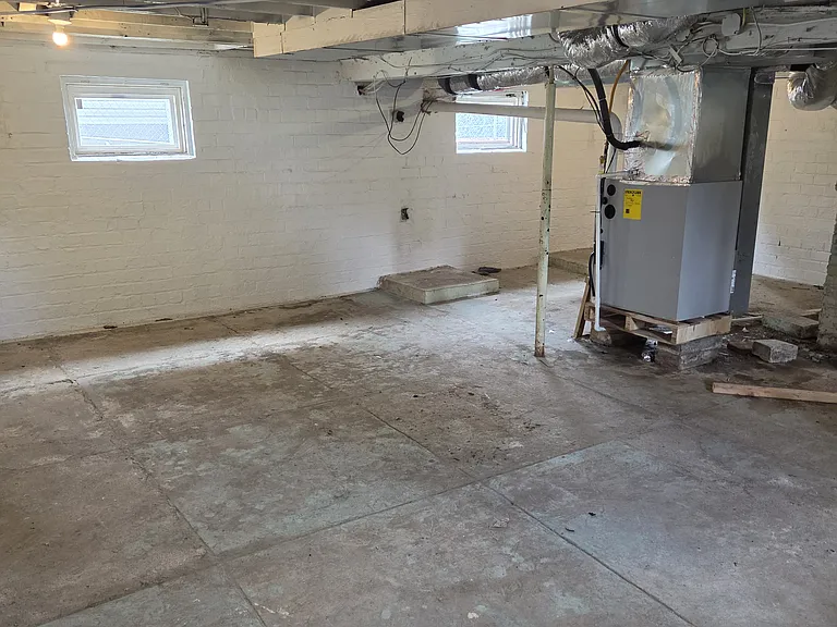1245 Wheeling Ave — Photo 16