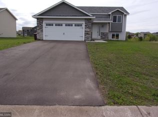 904 Nelson Ave, Mora, MN 55051