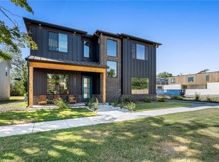 432 SW Glover St, Bentonville, AR 72712