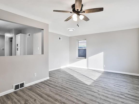 5th image of 3911 Giles Ave