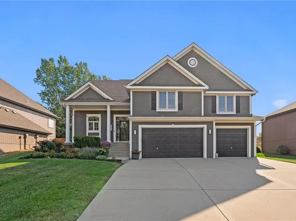 9015 N Agnes Ave, Kansas City, MO 64156