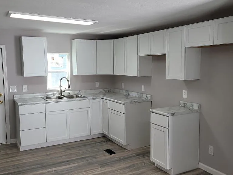 804 Westbourne Ave — Photo 1