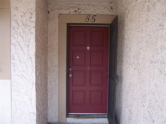 2nd image of 6338 Newtown Cir #38B5