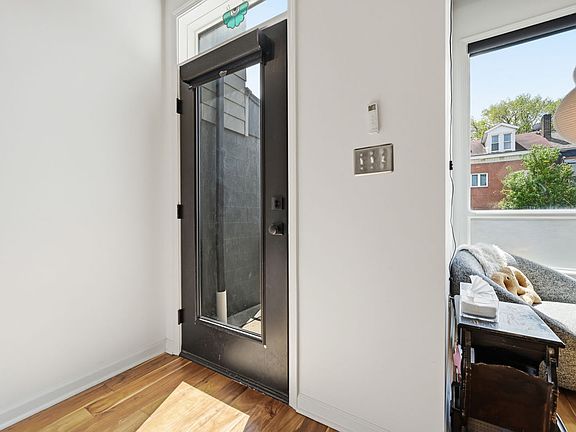 2nd image of 3945 Liberty Ave