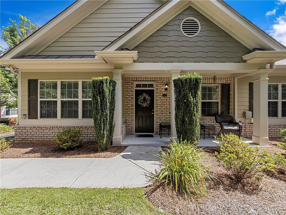 1st image of 274 Orchards Cir