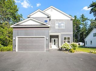 750 Pearse Rd, Schenectady, NY 12309