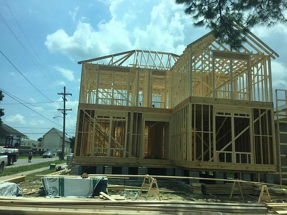 5th image of 5877 Louisville St