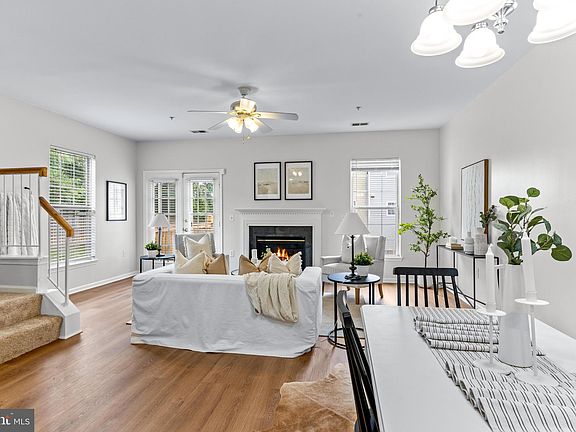 5th image of 2476 Medford Ct #20A
