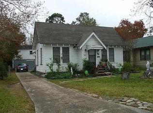 3512 7th St, Port Arthur, TX 77642