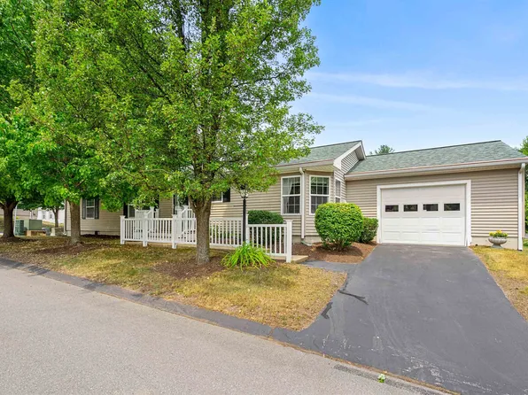 223 Ledgewood Way, Manchester, NH 03109