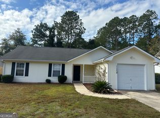119 Lake Wisteria Ct, Kingsland, GA 31548
