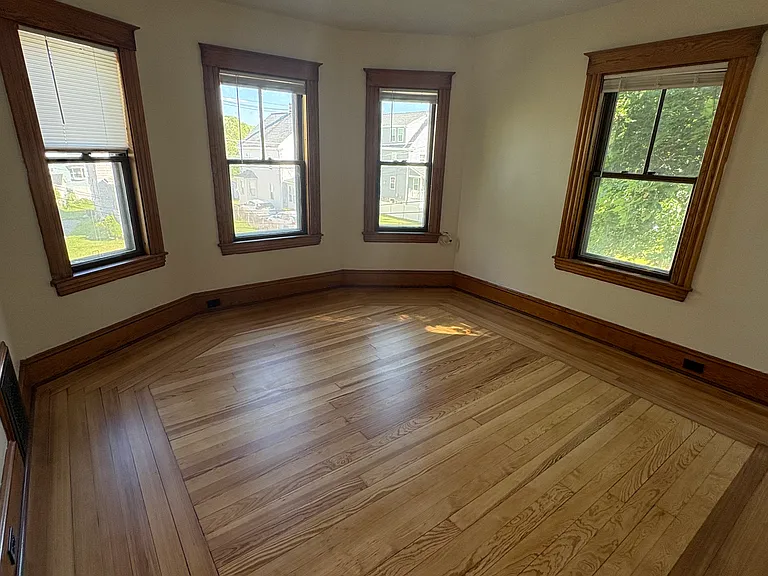 68-70 Adams St #2 — Photo 27