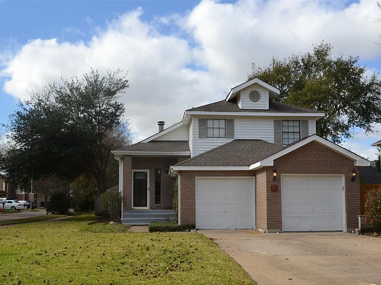 4203 Field Meadow Dr — Photo 2