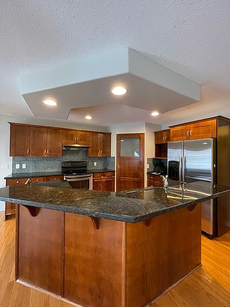 Edmonton House for rent - 3 Bedrooms — photo 8