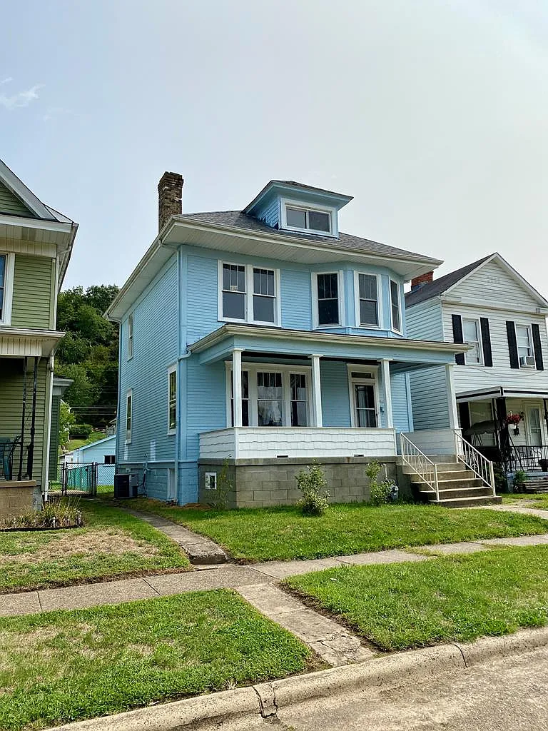 2420 Vance Ave photo 1
