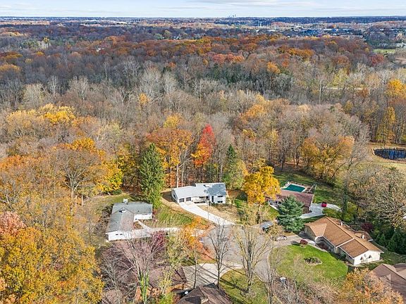 4th image of 10385 King Coe Ln