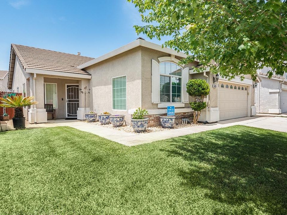 1st image of 4125 Felicitia Ct