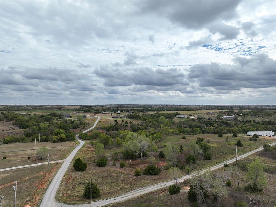 4th image of County Road 1245