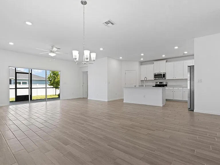 5637 SW 93rd St — Photo 9