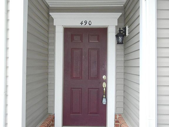 3rd image of 490 Jurich Ct