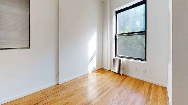 Rented by Bond New York | media 10