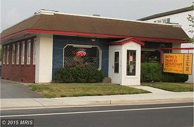 1st image of 692 N Loudoun St