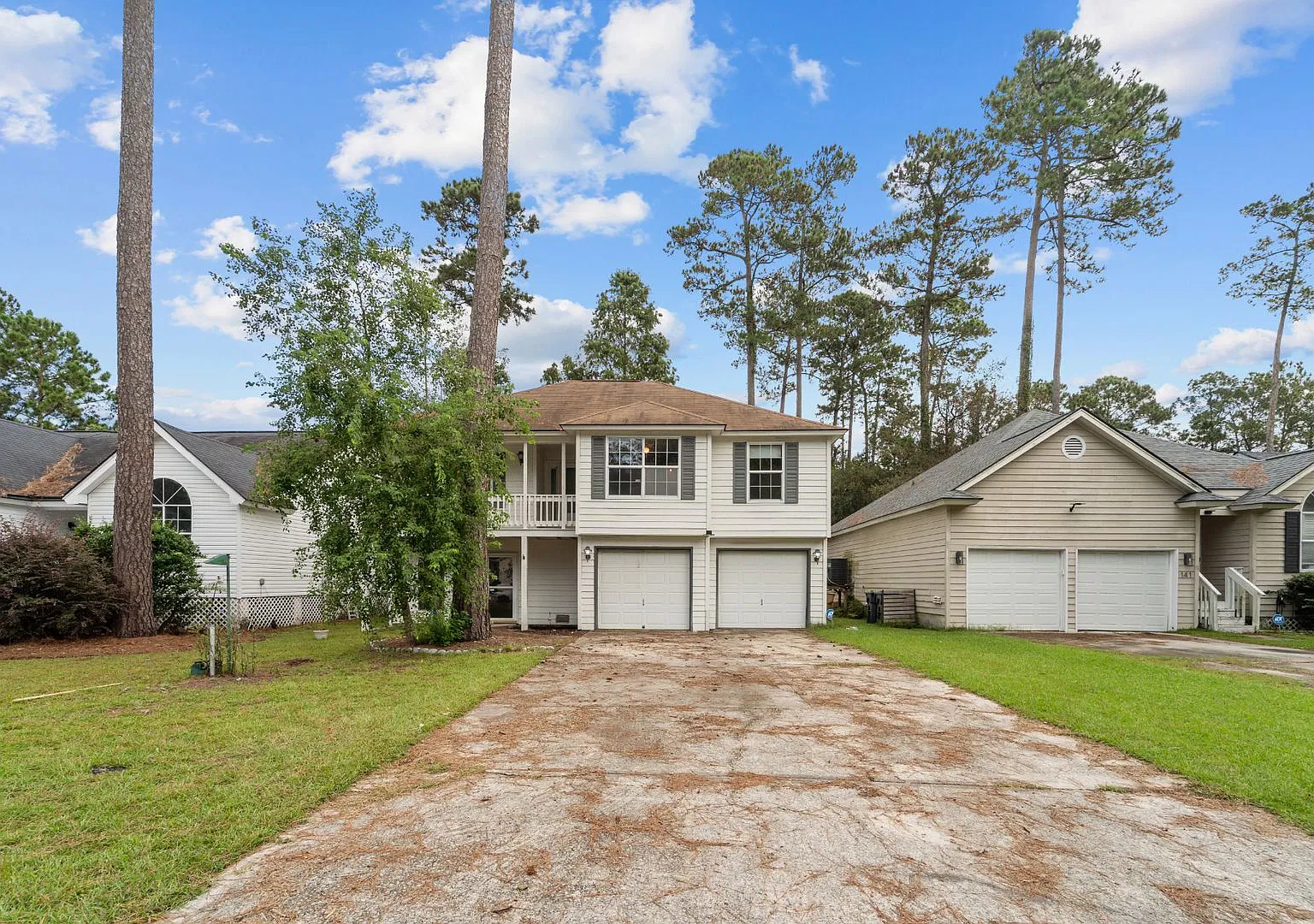 3-Bedroom Home in Savannah with Flexible Living Space — Photo 1
