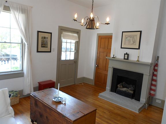 5th image of 217 S Alcaniz St