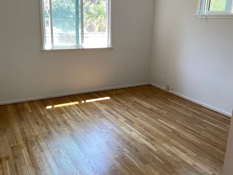 Nice size bedroom