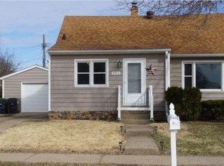 2815 James St, La Crosse, WI 54601