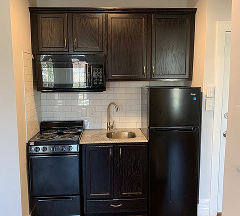 2nd image of 242 Richmond Ave APT 5