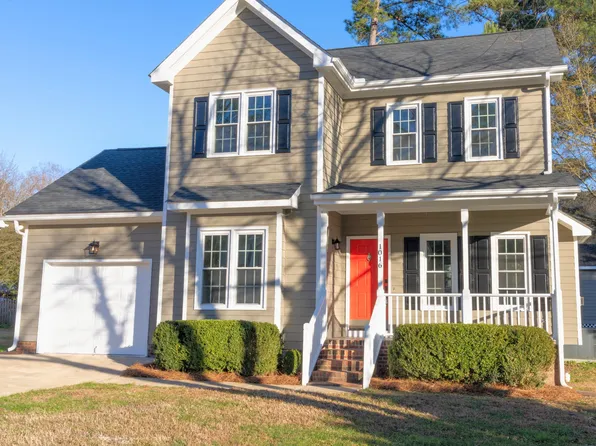 1016 Trail Stream Way, Knightdale, NC 27545
