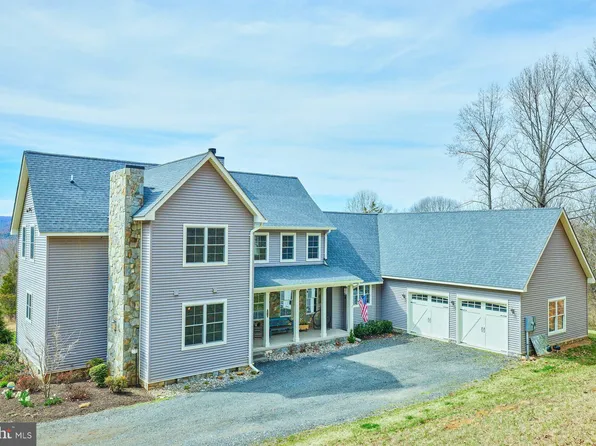 7140 Fallen Oak Trl, The Plains, VA 20198