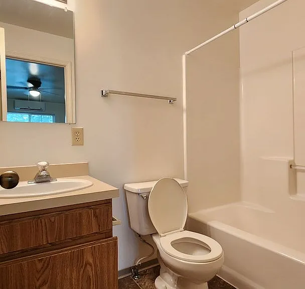 4104 Hillview Way — Photo 33