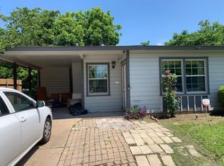 611 Bluebonnet Dr, Hurst, TX 76053