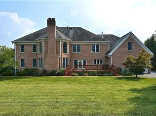 8512 Huntspring Dr, Lutherville Timonium, MD 21093