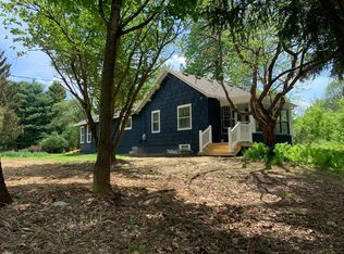 892 Rose Dr, Ann Arbor, MI 48103