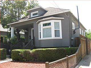 4th image of 875 S 10th St