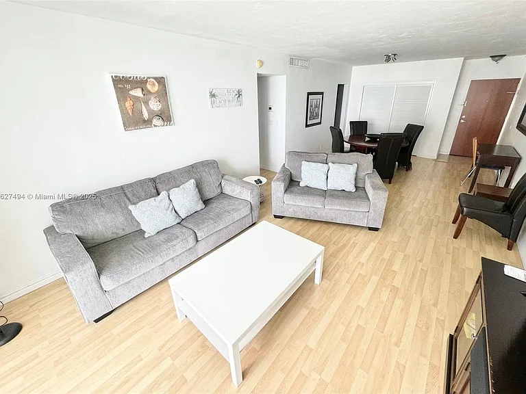 3801 S Ocean Dr #10H — Photo 4