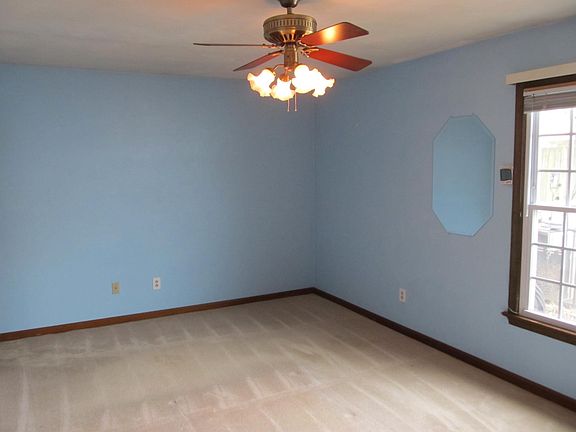 5th image of 1809 Williston Ct