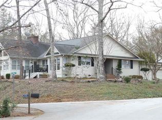 530 N Flagship Dr, Salem, SC 29676