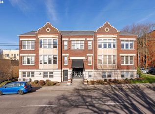 1529 SE Hawthorne Blvd APT 104, Portland, OR 97214